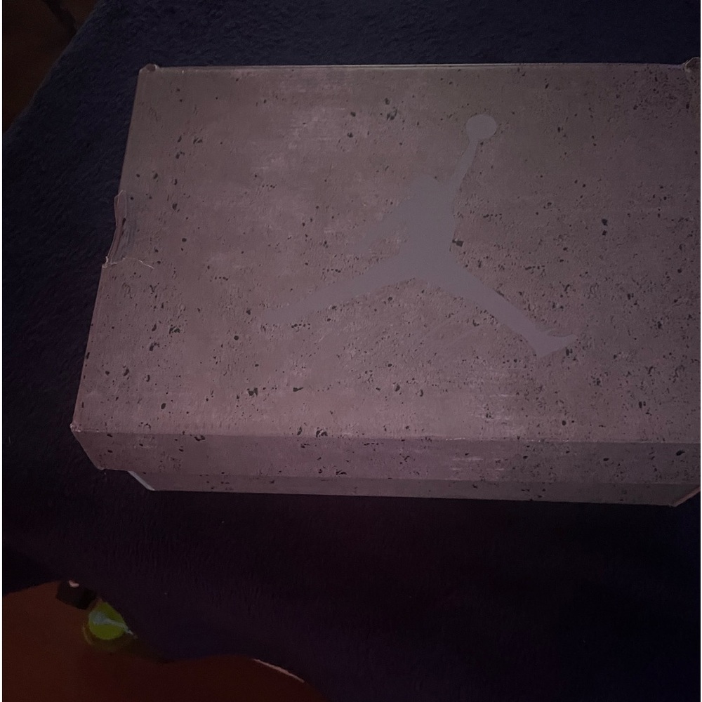 shoes box
